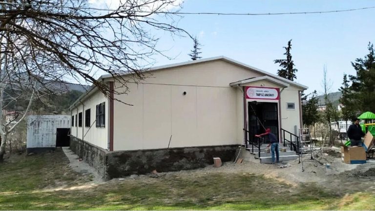 karinca prefabrik okul binasi galeri